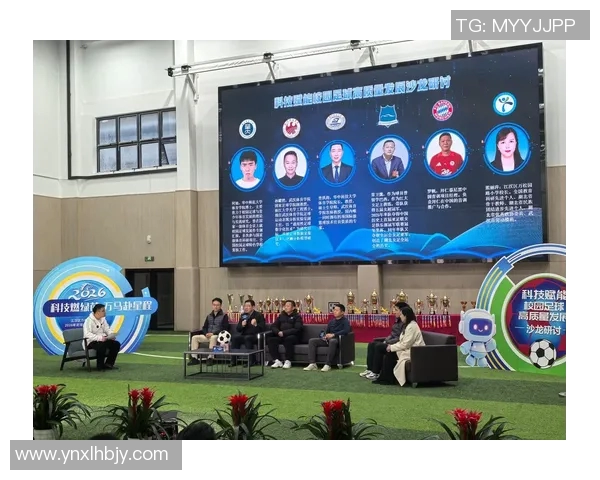 香港足球明星队莅临昆明展开友谊赛活动助力足球文化交流与发展